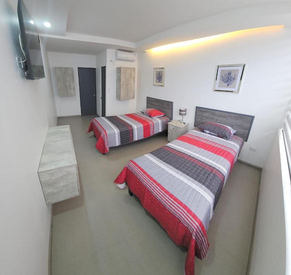 Hotel Regata Икике Екстериор снимка