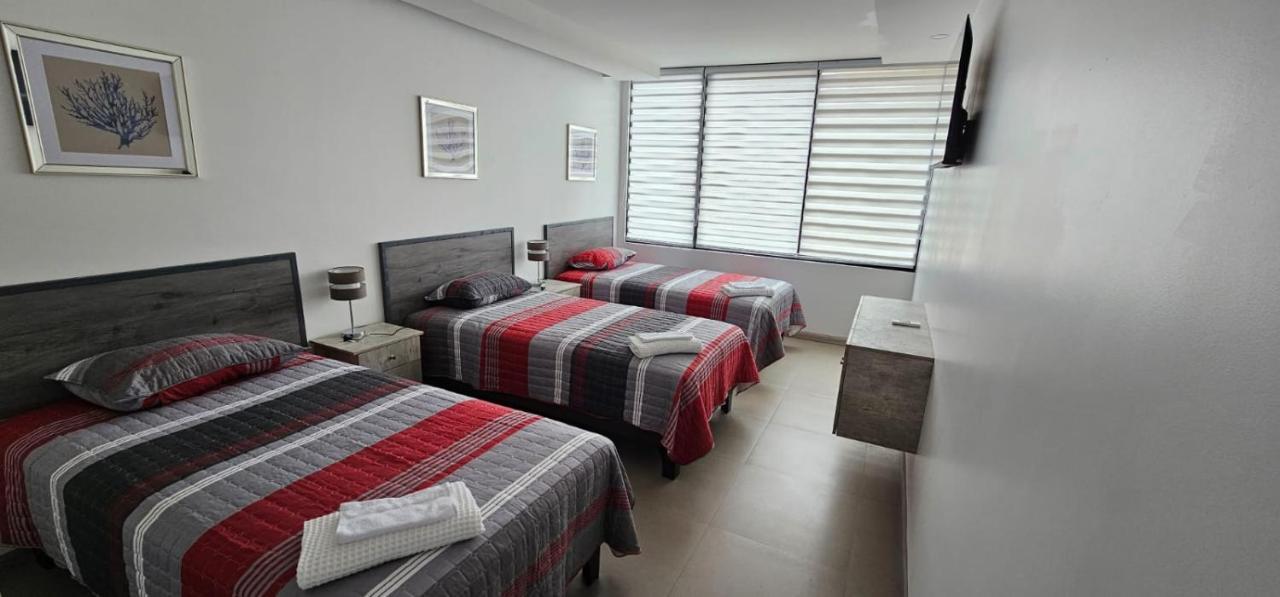 Hotel Regata Икике Екстериор снимка